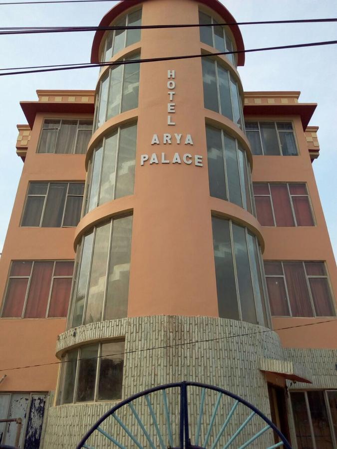 Hotel Arya Palace 普里 外观 照片